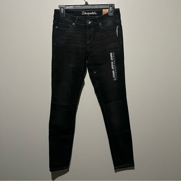 Aeropostale-NWT Dark grey/Black Low Rise Skinny jeans with Studs Size 2 Reg - Picture 1 of 4